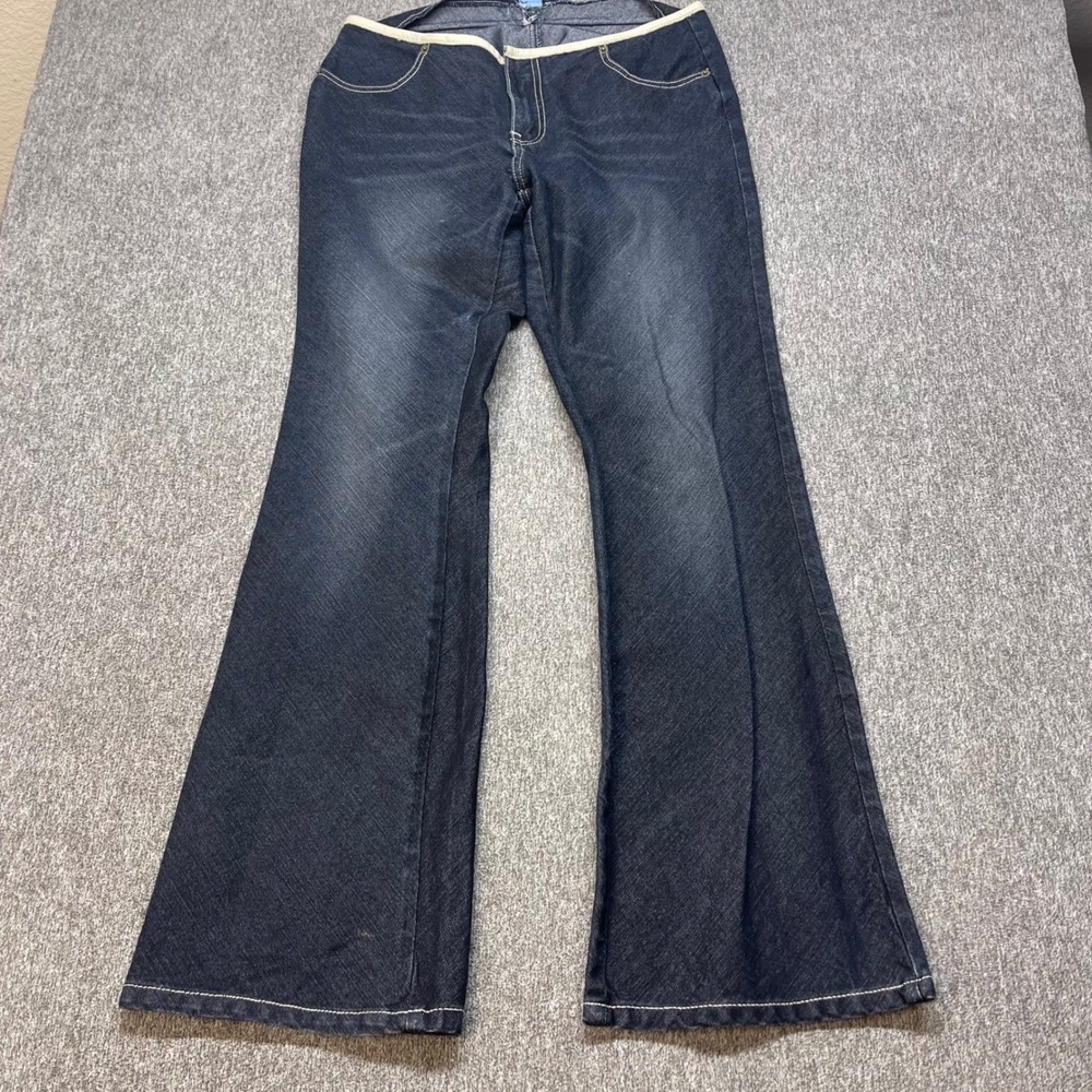VTG Pelle Pelle Women's Y2K Denim Flare Jeans 31 Cream Trim Flower Detail Pocket